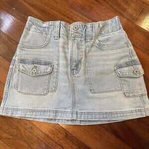 American Eagle Women Light Wash Denim Mini Skirt Size 4 Extra Pockets New